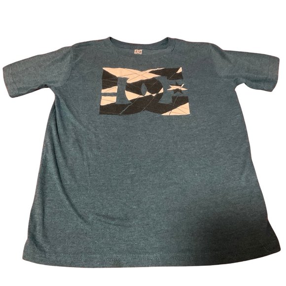 👣 5/$20 - Blue/Black/White Tee w/ Brand Logo - Picture 1 of 2